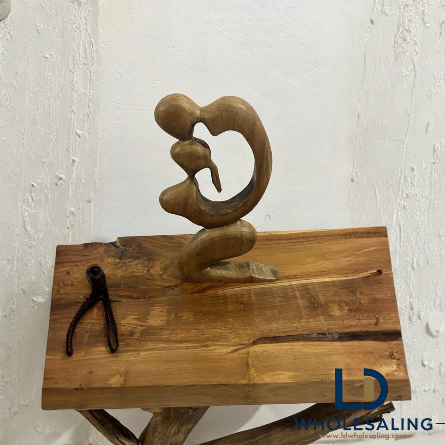 Abstract Loving Couple Statue